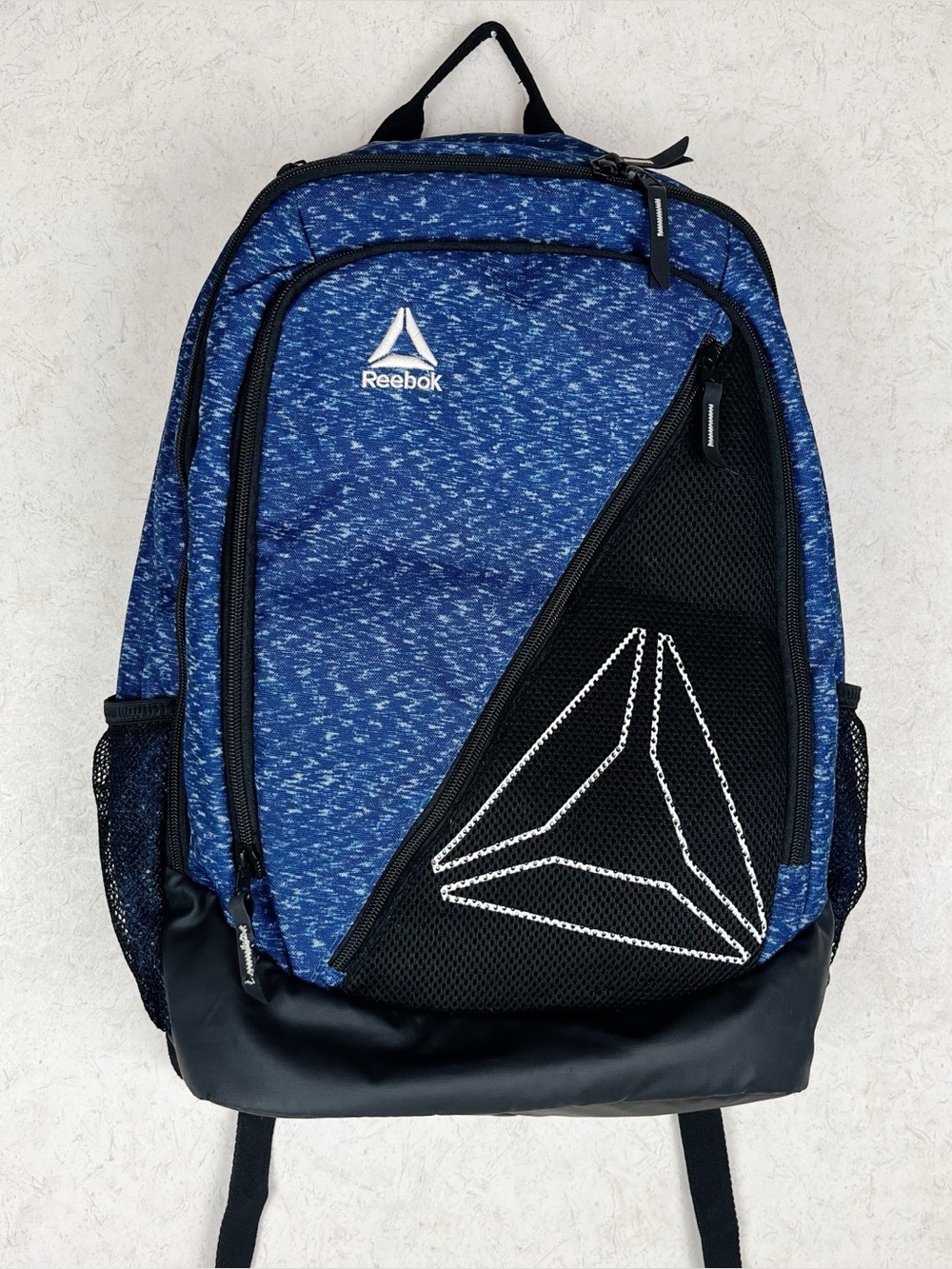 Reebok Workout Backpack Comfort Straps Blue Black Gym Athleisure Gorpcore Sporty